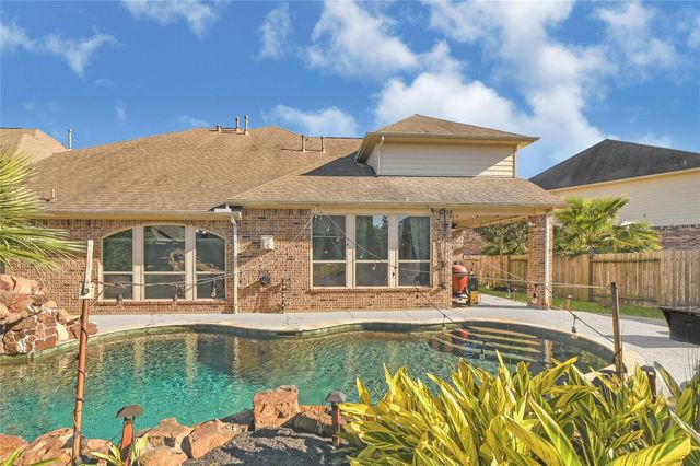 1110 Parkers Creek Lane, Friendswood, TX 77546