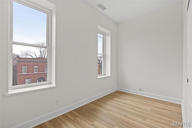 2847 Wyoming Street, St Louis, MO 63118