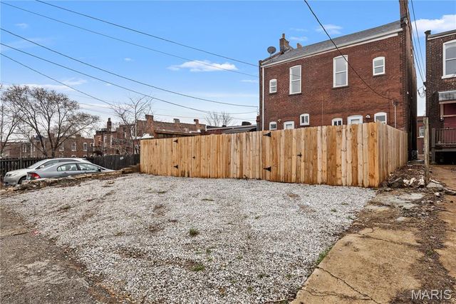 2847 Wyoming Street, St Louis, MO 63118