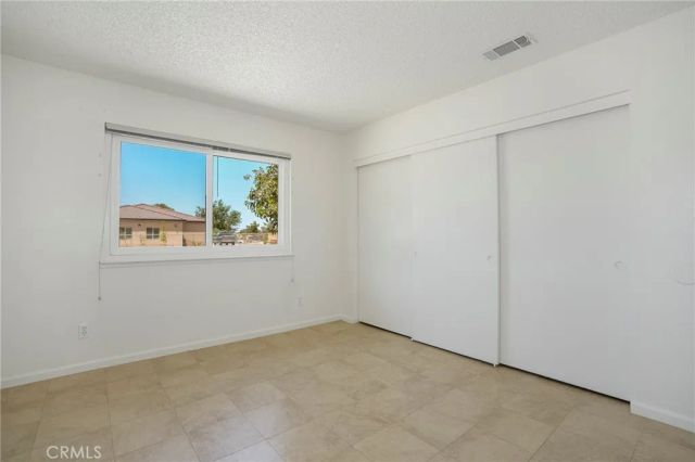10133 E Avenue R8 Avenue, Littlerock, CA 93543