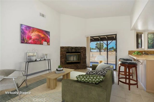 10133 E Avenue R8 Avenue, Littlerock, CA 93543