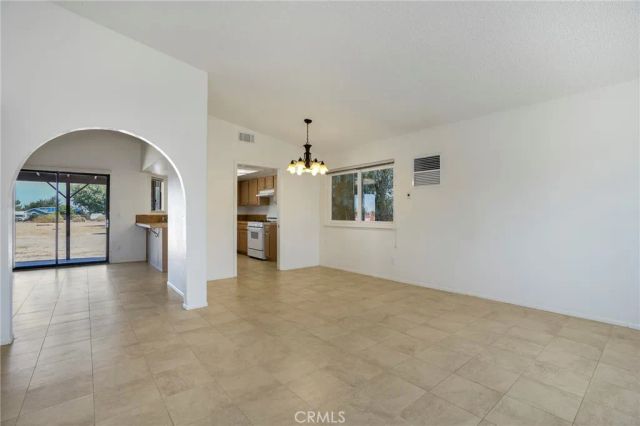 10133 E Avenue R8 Avenue, Littlerock, CA 93543