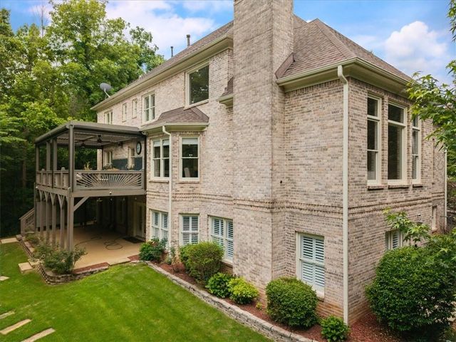 392 Lum Crowe Road, Roswell, GA 30075