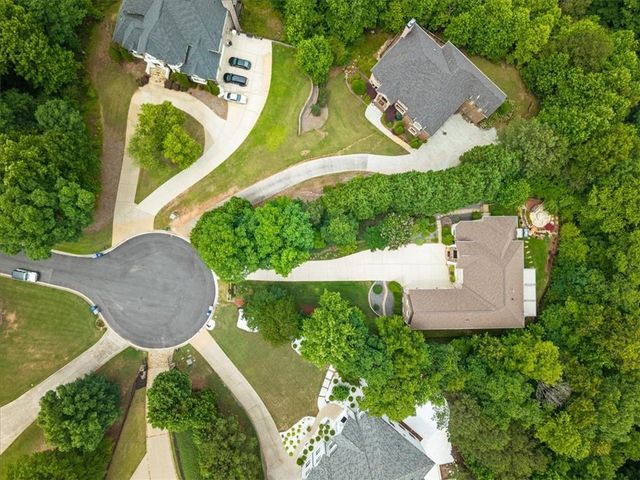 392 Lum Crowe Road, Roswell, GA 30075