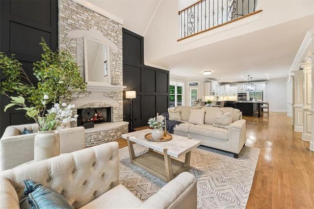 392 Lum Crowe Road, Roswell, GA 30075