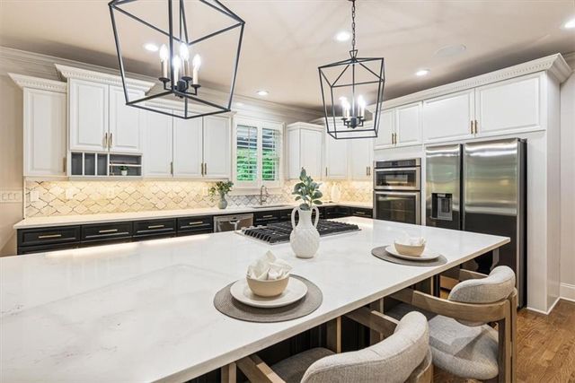 392 Lum Crowe Road, Roswell, GA 30075