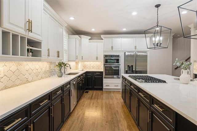 392 Lum Crowe Road, Roswell, GA 30075