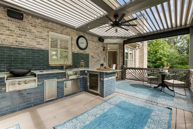 392 Lum Crowe Road, Roswell, GA 30075