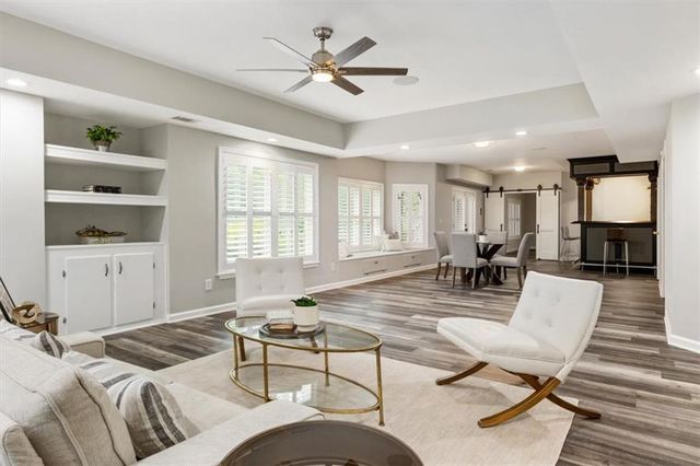 392 Lum Crowe Road, Roswell, GA 30075