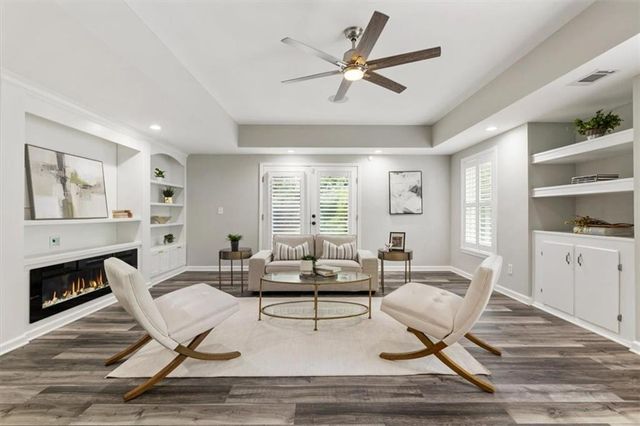 392 Lum Crowe Road, Roswell, GA 30075