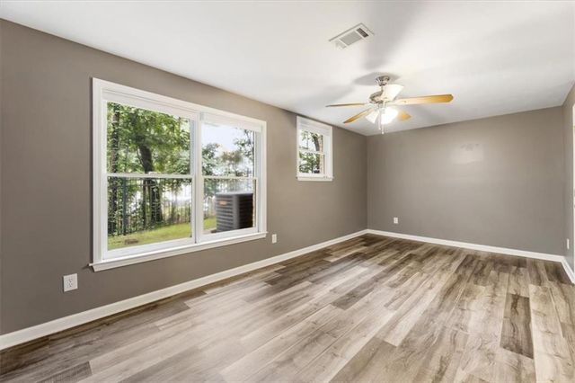 392 Lum Crowe Road, Roswell, GA 30075