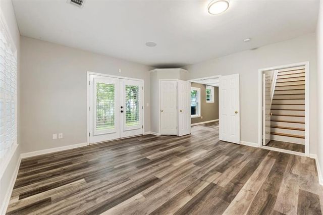 392 Lum Crowe Road, Roswell, GA 30075