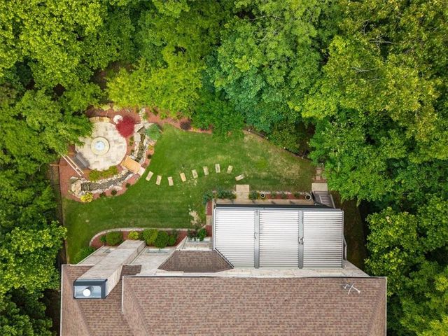 392 Lum Crowe Road, Roswell, GA 30075