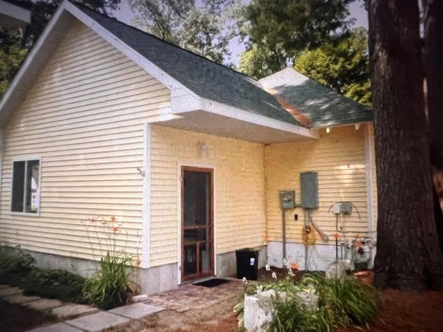 5343 S Front Street, Newaygo, MI 49337