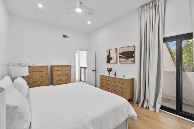 21216 Harbor Way 158-15, Aventura, FL 33180