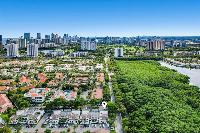 21216 Harbor Way 158-15, Aventura, FL 33180