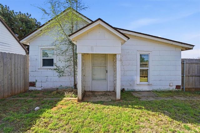 224 Texas Avenue, Woodward, OK 73801