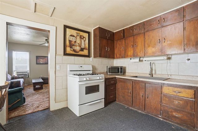 224 Texas Avenue, Woodward, OK 73801