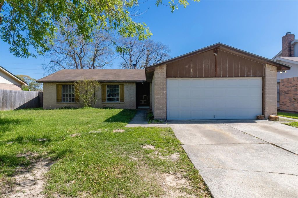 8406 Pebbledowne Drive, Houston, TX 77064