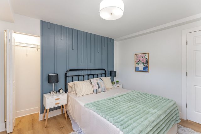 7040 W 114th Street, Worth, IL 60482