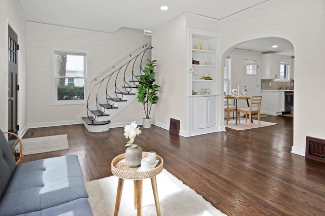 405 Institute Street, Valparaiso, IN 46383