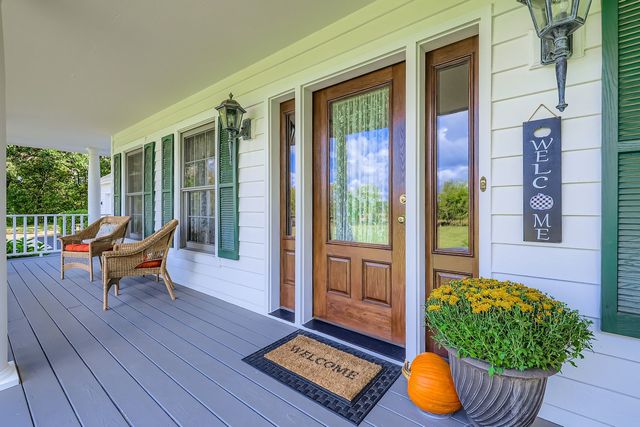 13N441 Coombs Road, Elgin, IL 60124