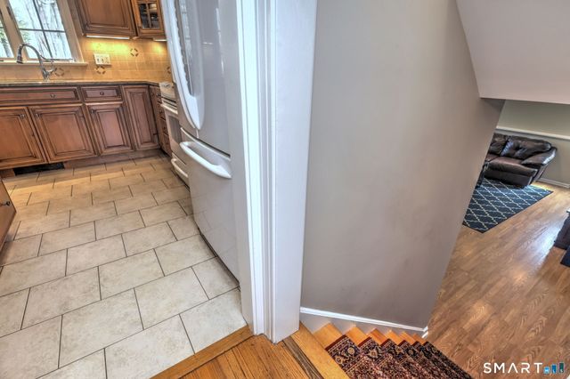 195 Margaret Lane, Orange, CT 06477