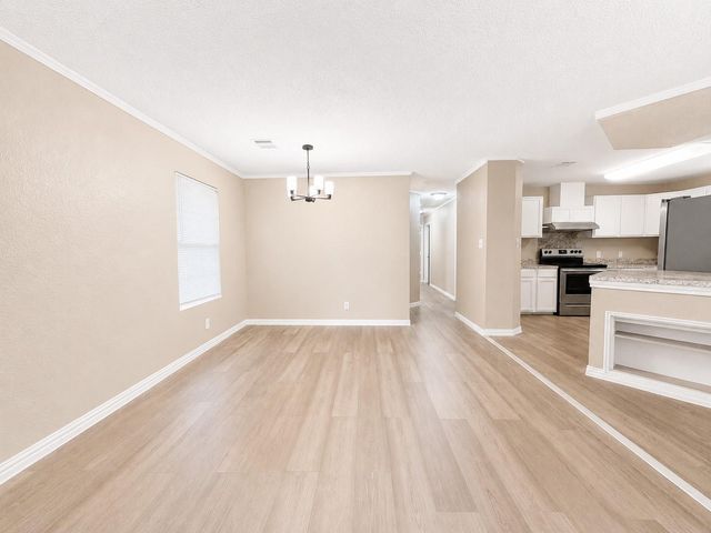 7902 Bowen Street, Houston, TX 77051