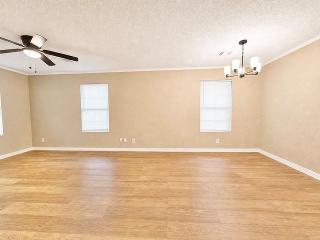 7902 Bowen Street, Houston, TX 77051