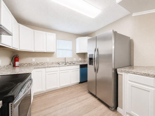7902 Bowen Street, Houston, TX 77051