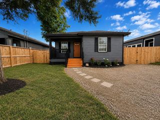 7902 Bowen Street, Houston, TX 77051