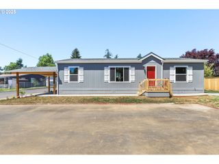 18780 Central Point Rd F, Oregon City, OR 97045