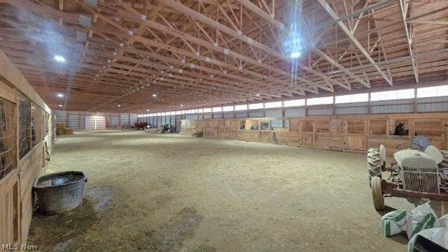 4194 Helsley Fusselman Road, Southington, OH 44470