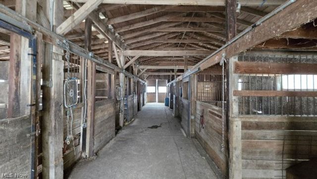 4194 Helsley Fusselman Road, Southington, OH 44470