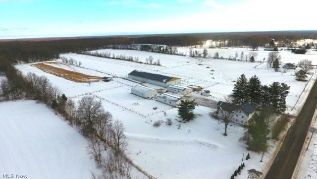 4194 Helsley Fusselman Road, Southington, OH 44470