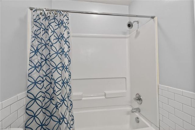 1804 Maple AVE, Portsmouth, VA 23704