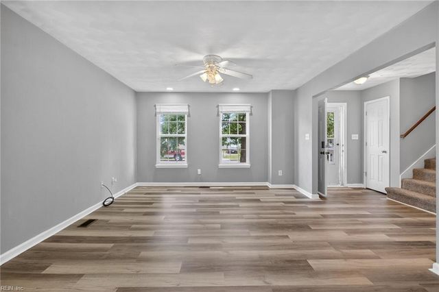 1804 Maple AVE, Portsmouth, VA 23704