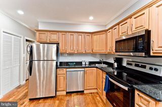 1109 PENN ST NE #1, Washington, DC 20002