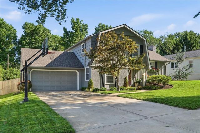 6018 W 85th Terrace, Overland Park, KS 66207