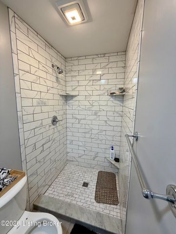 720 Gagel Ave, Louisville, KY 40216