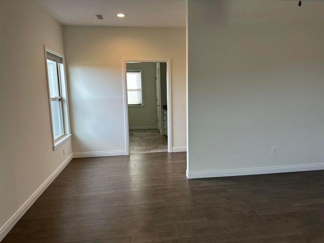 5313 OAKVILLE RANCH DR, Columbia, MO 65201