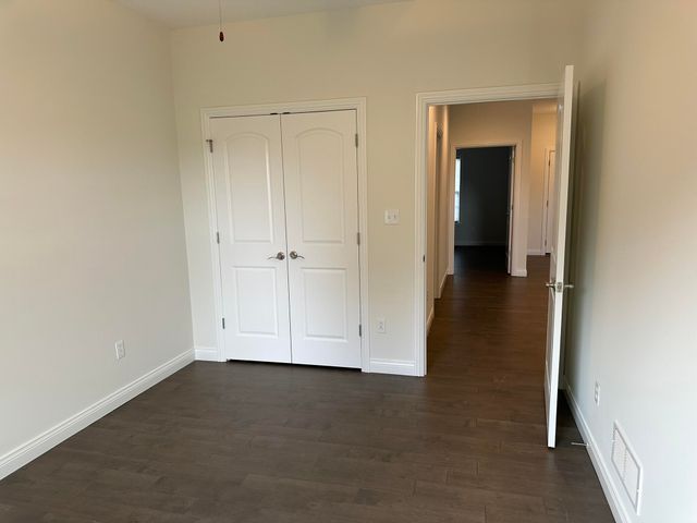 5313 OAKVILLE RANCH DR, Columbia, MO 65201