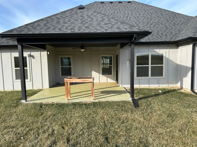 5313 OAKVILLE RANCH DR, Columbia, MO 65201