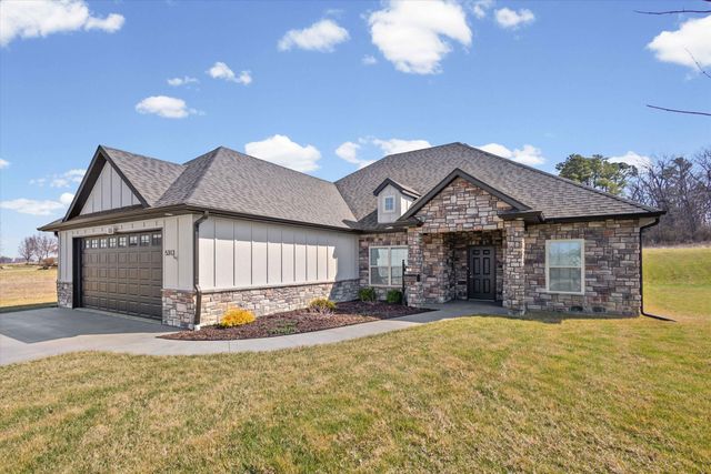 5313 OAKVILLE RANCH DR, Columbia, MO 65201