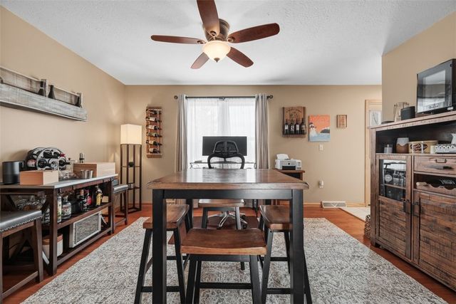 111 Greenhill Rd, Ross Twp, PA 15237