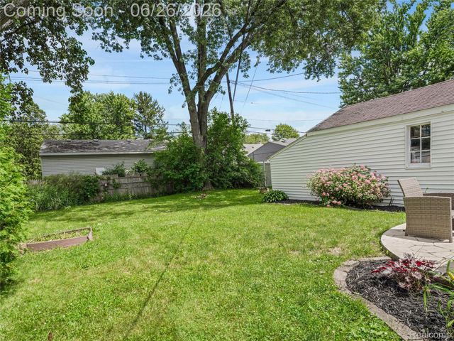 1944 Cummings Avenue, Berkley, MI 48072
