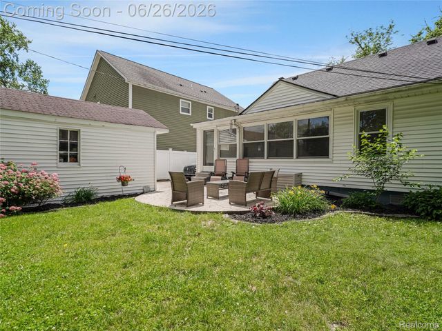 1944 Cummings Avenue, Berkley, MI 48072