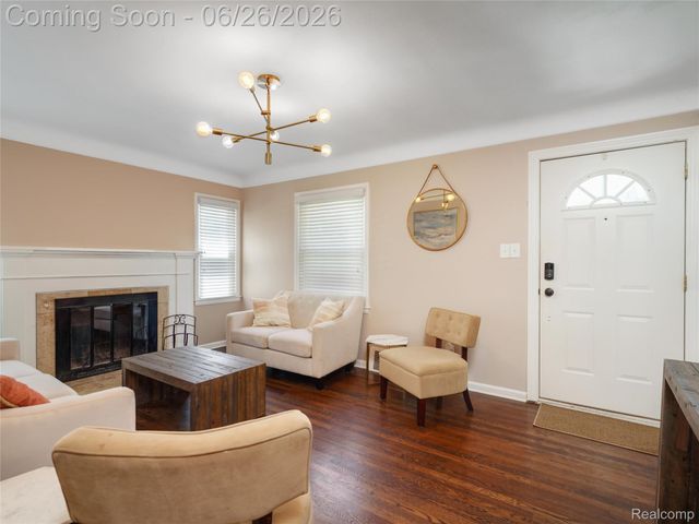 1944 Cummings Avenue, Berkley, MI 48072