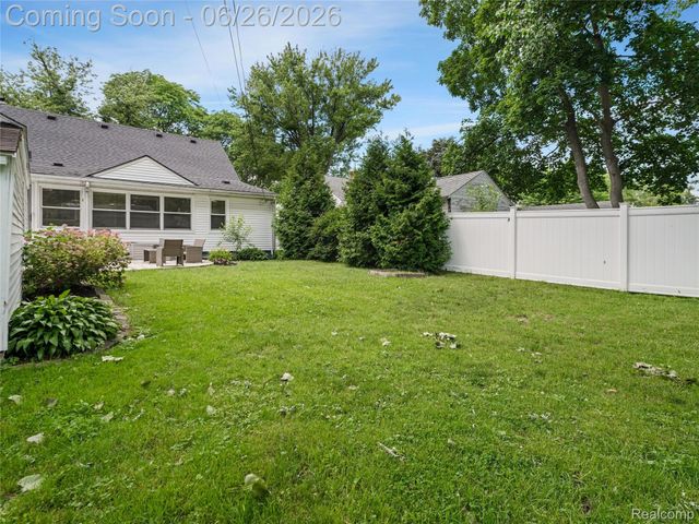 1944 Cummings Avenue, Berkley, MI 48072