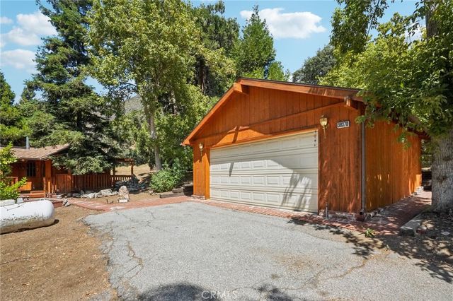 39370 Clearwater Drive, Yucaipa, CA 92399